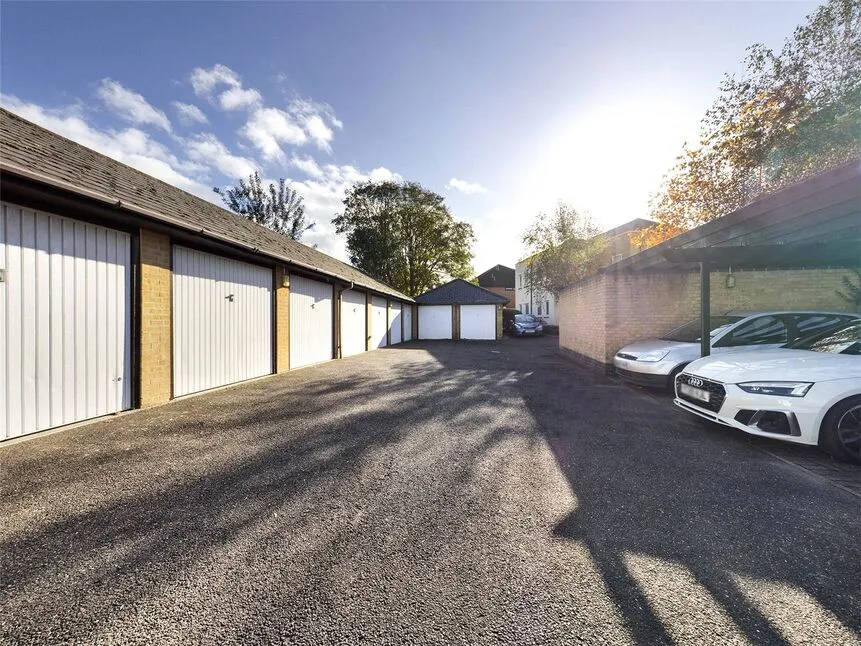 Wood Street, Chelmsford, CM2, photo 12