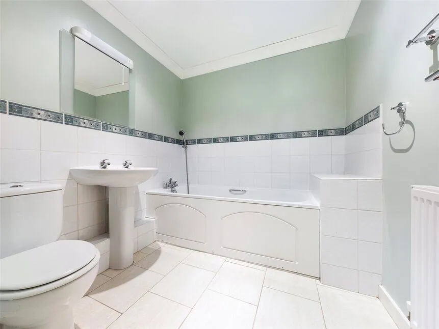 Wood Street, Chelmsford, CM2, photo 9