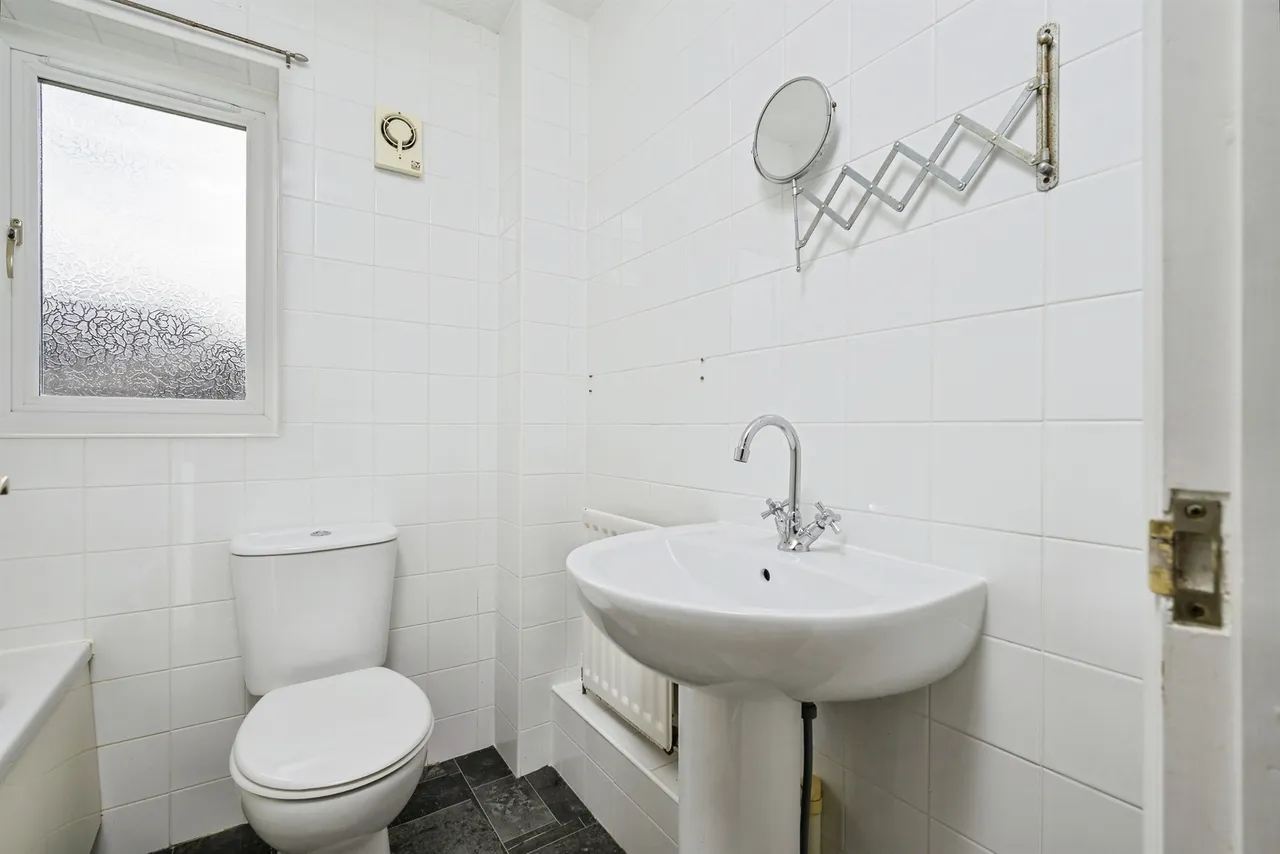 Frobisher Approach, Plymouth, PL5, photo 12
