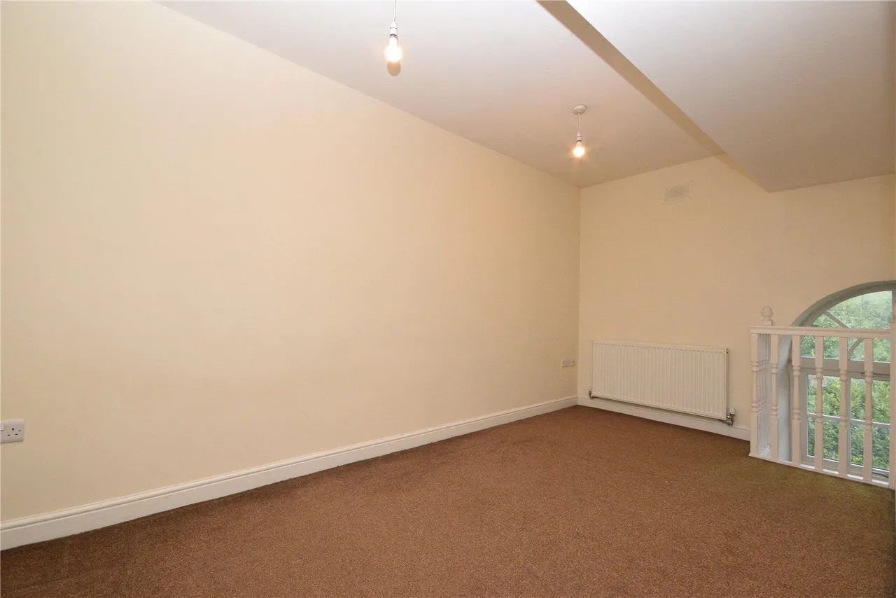 Bolton Brow, Sowerby Bridge, HX6, photo 6