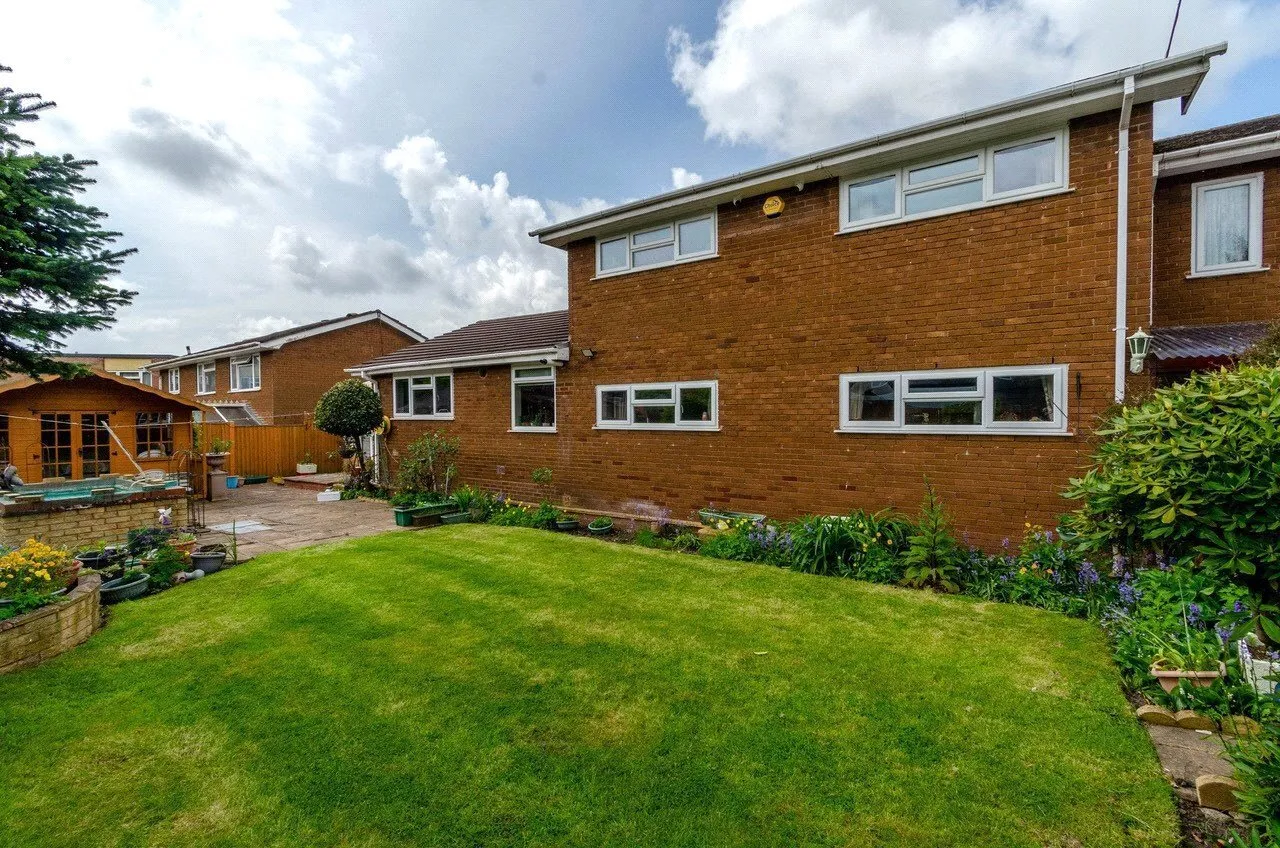 Moorside Gardens, Walsall, West Midlands, WS2, photo 18