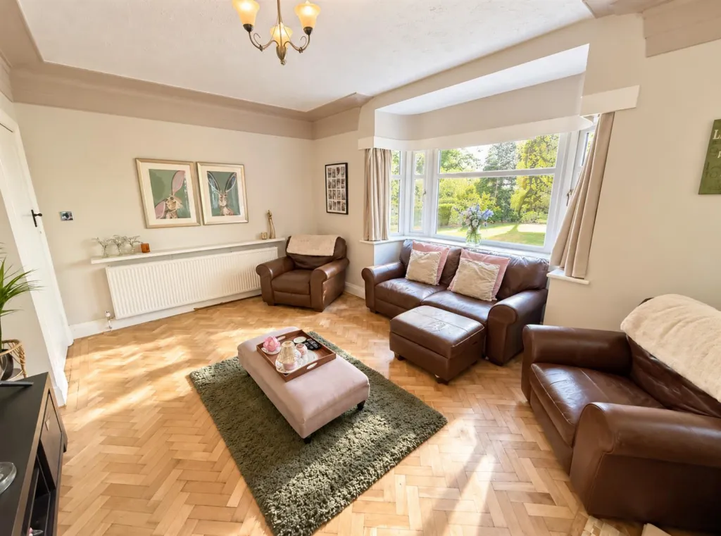 Barnston Road, Thingwall, CH61, photo 9