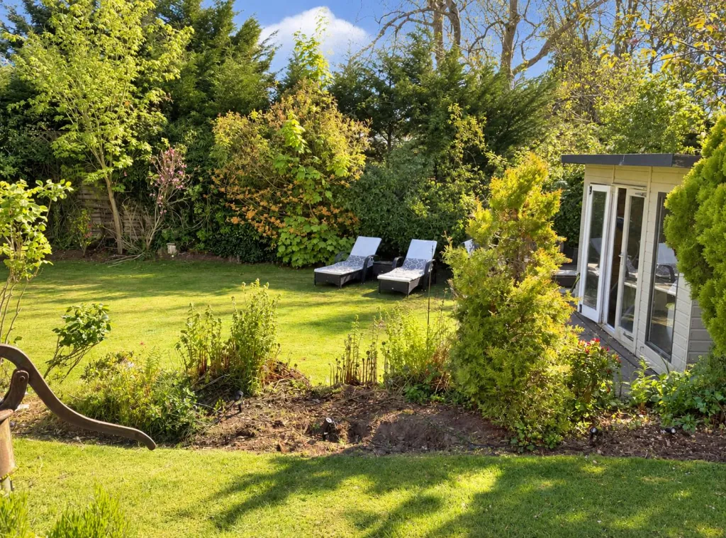 Barnston Road, Thingwall, CH61, photo 13
