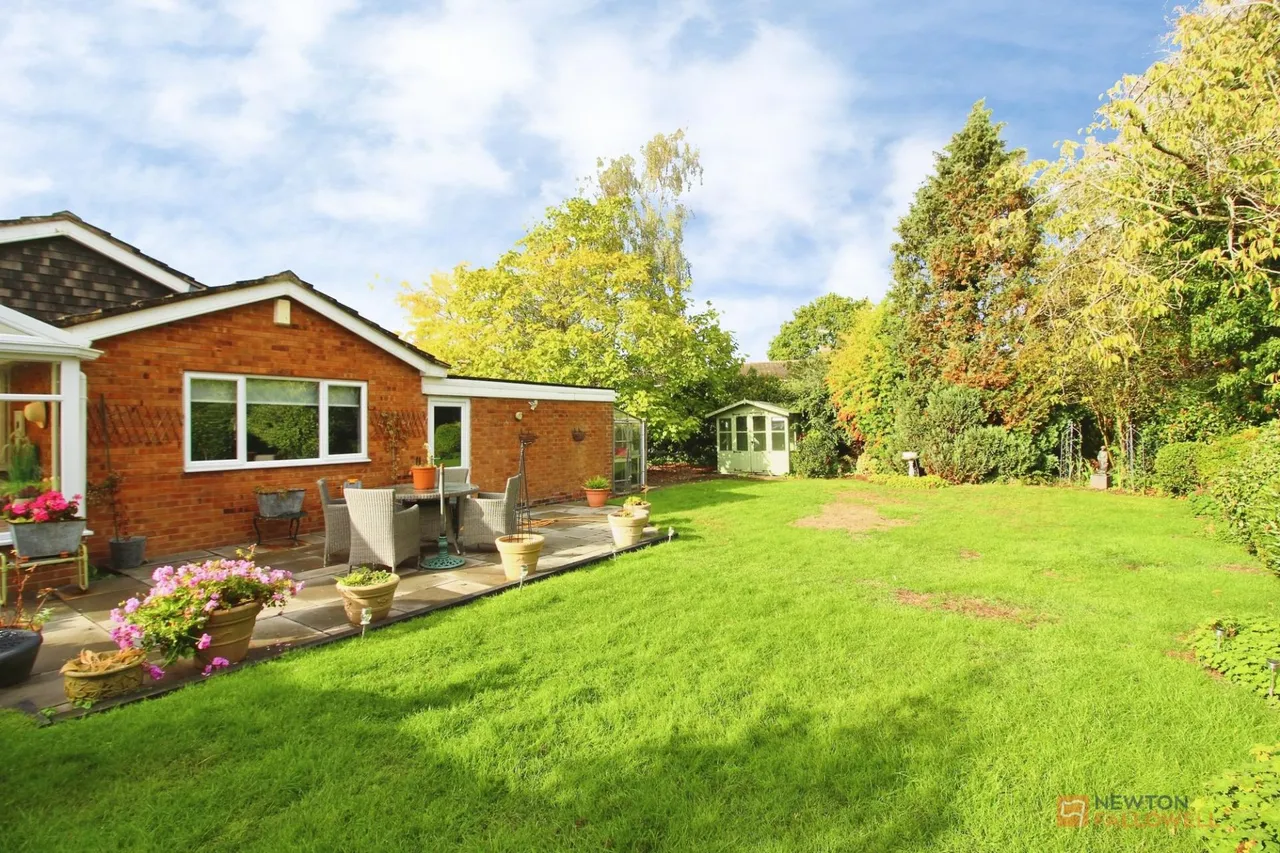 Hollies Way, Thurnby, LE7, photo 20