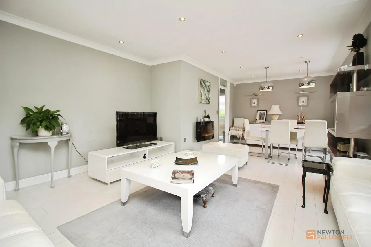 Hollies Way, Thurnby, LE7, photo 6