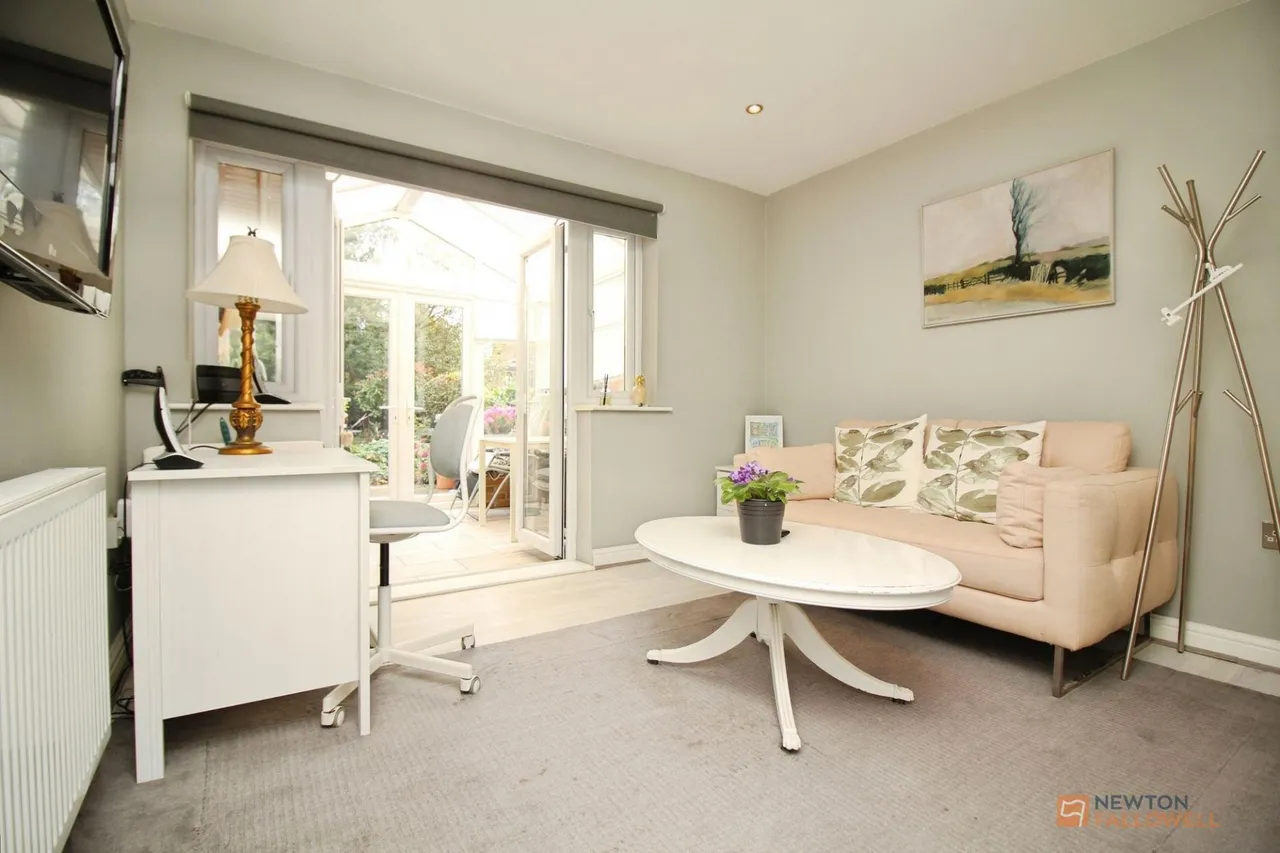 Hollies Way, Thurnby, LE7, photo 14