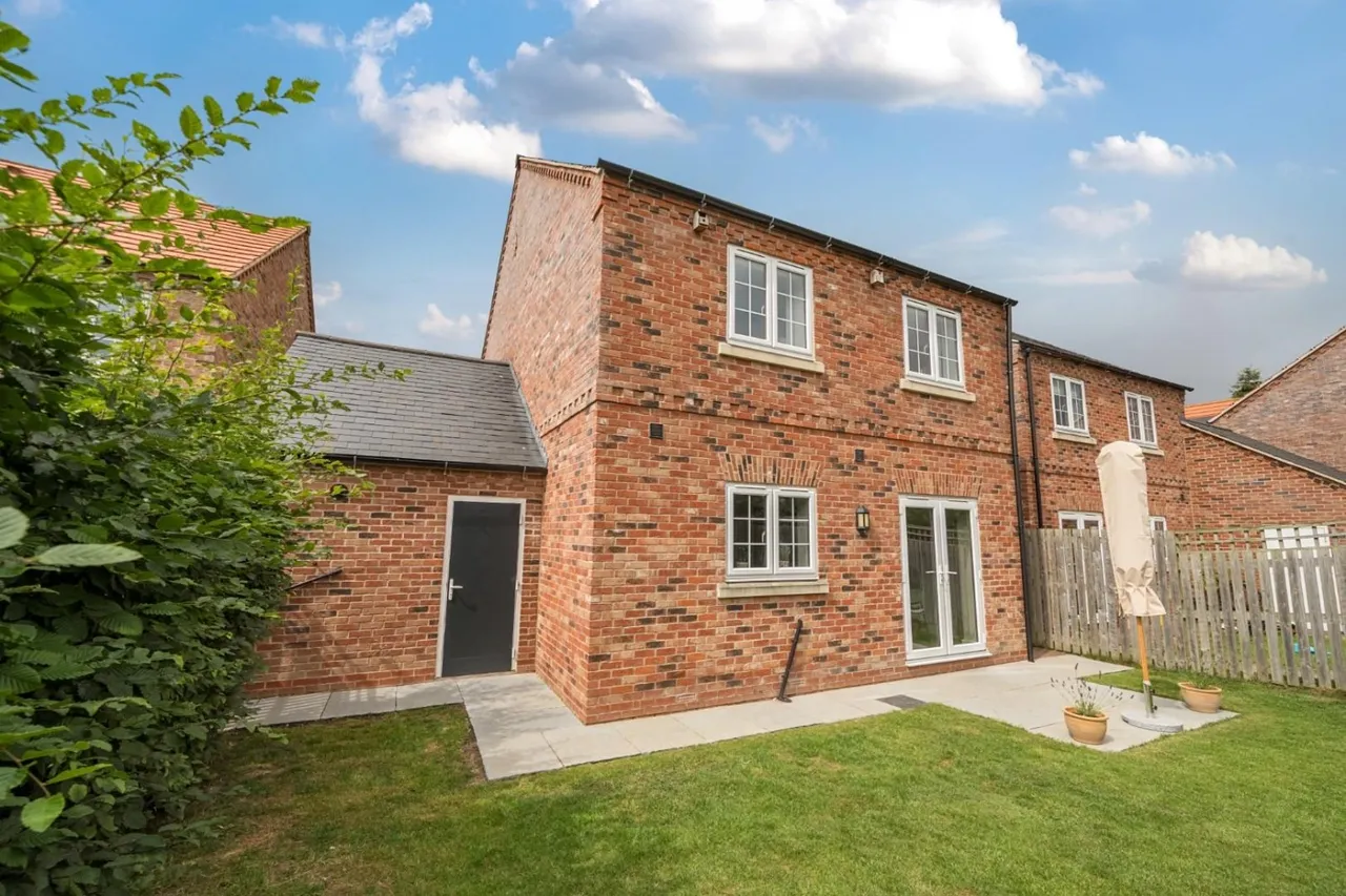 Laurels Farm Drive, Church Fenton, LS24, photo 20