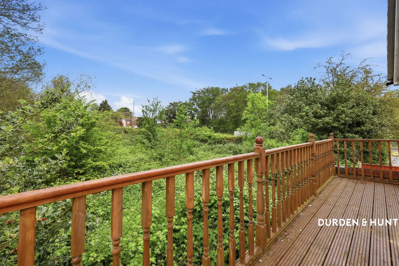Latchford Place, Chigwell, IG7, photo 16