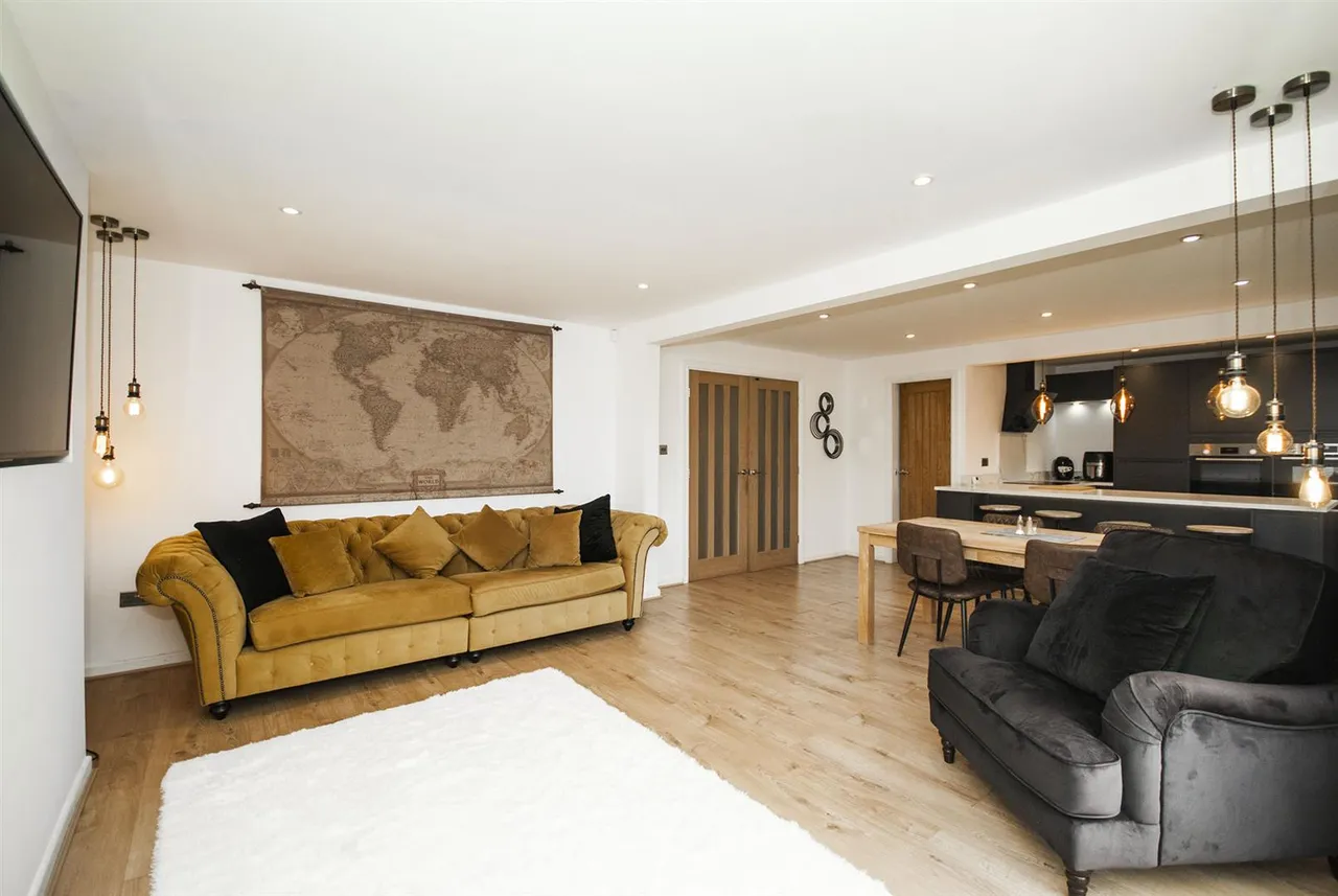 Haworth Avenue, Ramsbottom, Bury, BL0 9UX, photo 6