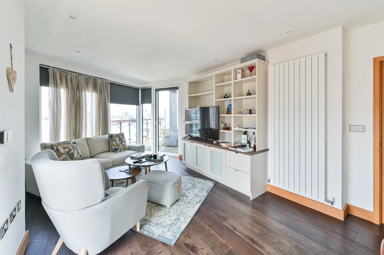 1 bed flat to rent — 92 Imperial Building, 2 Duke of Wellington Avenue, London