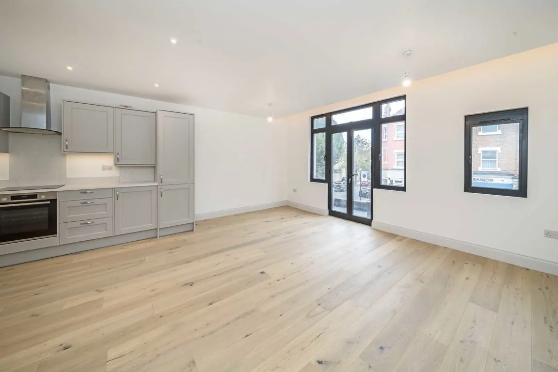 Northfield Avenue, W13, photo 3