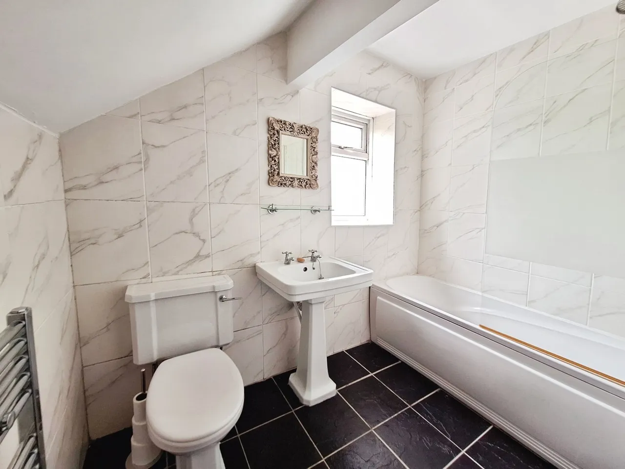 Oldknow Road, Marple, SK6, photo 7