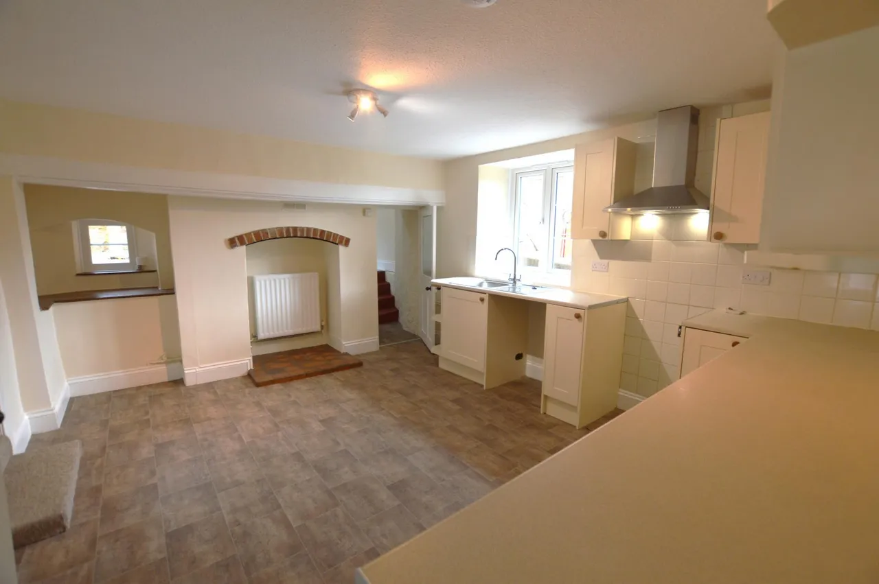 Main Street, Woolsthorpe By Belvoir, NG32, photo 3