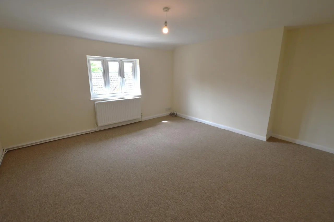 Main Street, Woolsthorpe By Belvoir, NG32, photo 7