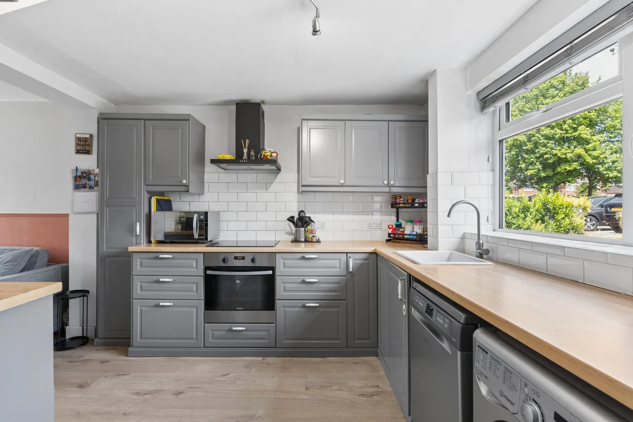 Raleigh Crescent, Stevenage, SG2, photo 2