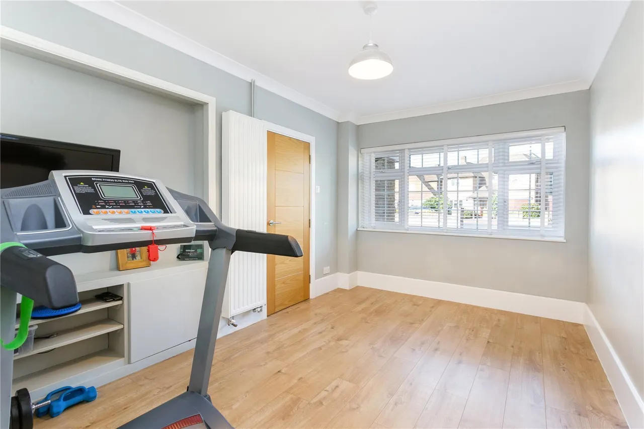 Mayflower Way, Farnham Common, SL2, photo 9