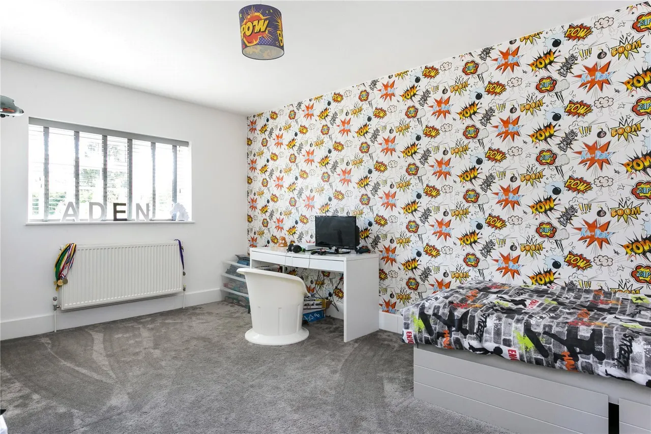 Mayflower Way, Farnham Common, SL2, photo 12