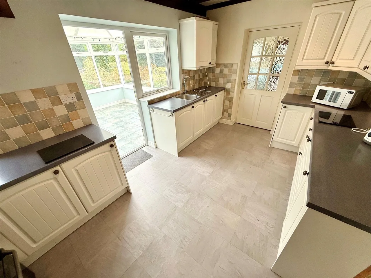 St. Bartholomews Road, Stourport-on-Severn, DY13, photo 14