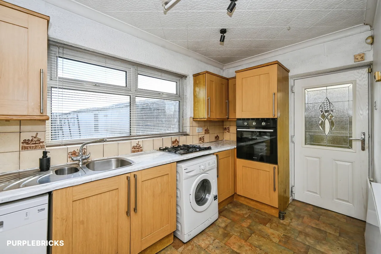 Kenilworth Drive, Wigan, WN2, photo 9