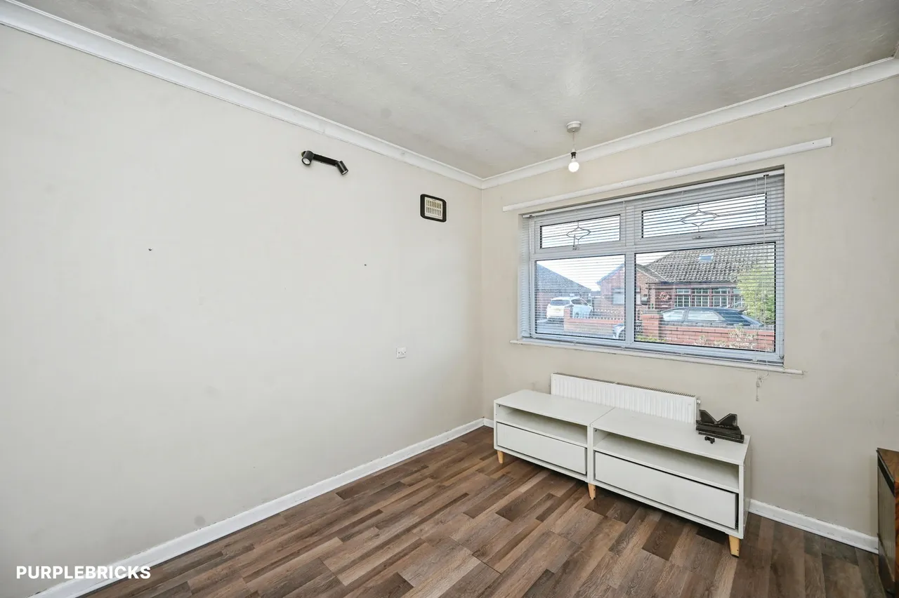 Kenilworth Drive, Wigan, WN2, photo 19