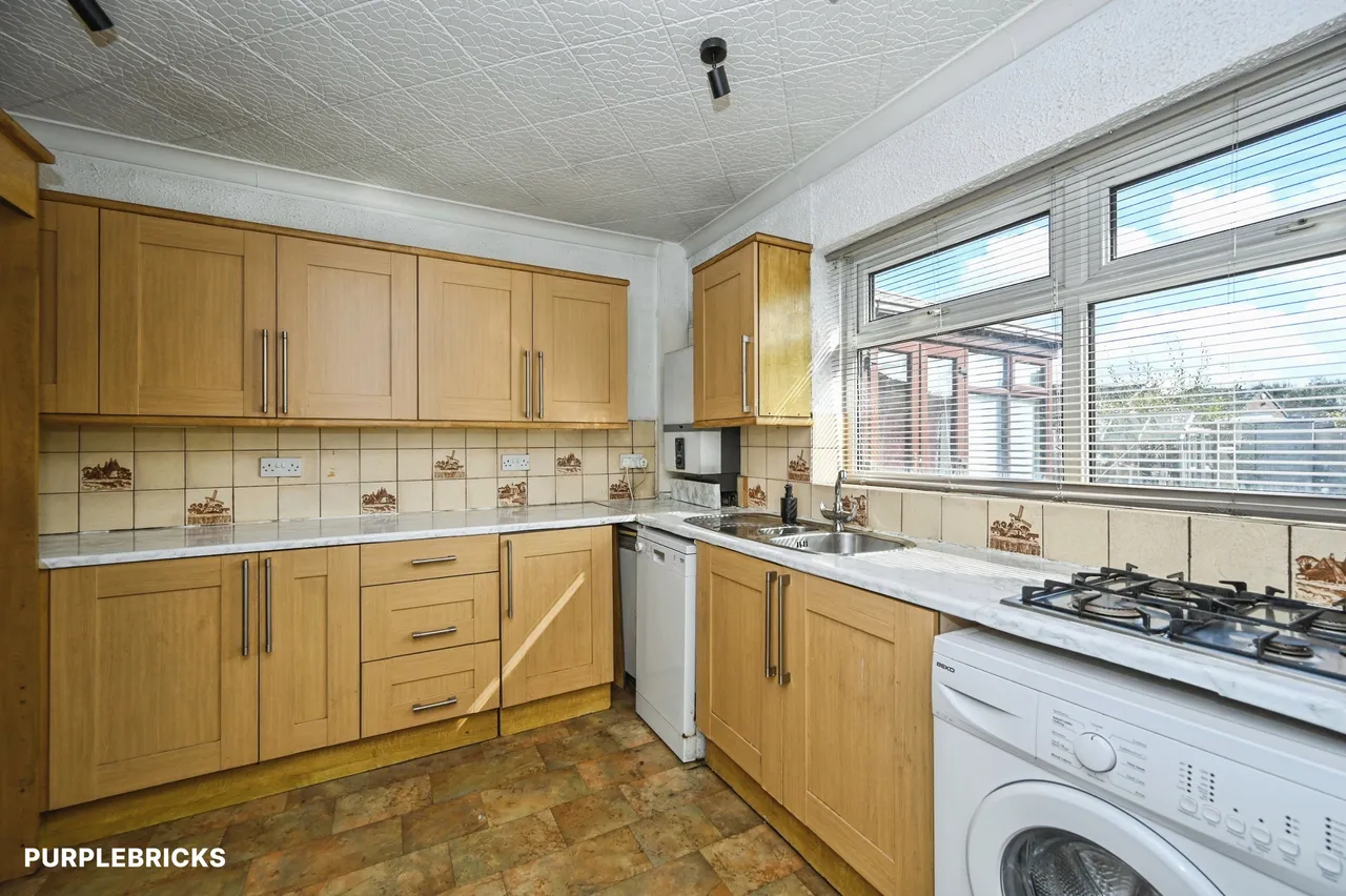 Kenilworth Drive, Wigan, WN2, photo 10