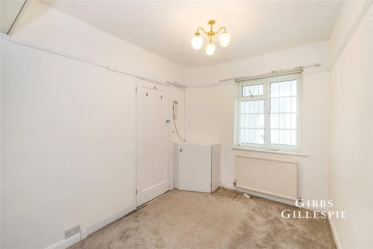Woodford Crescent, Pinner Fees Apply, HA5, photo 14