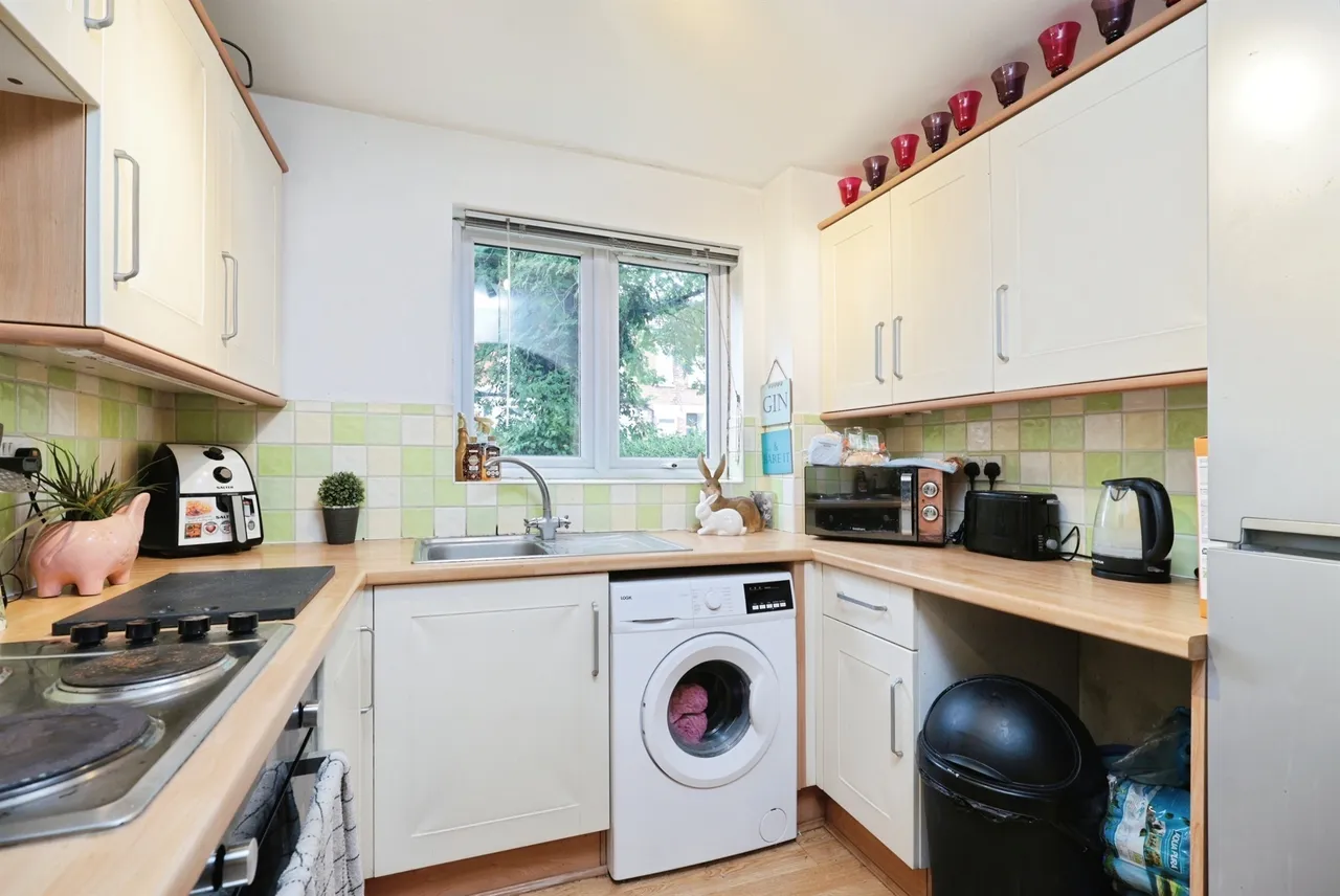 Southwold Road, Watford, WD24, photo 6