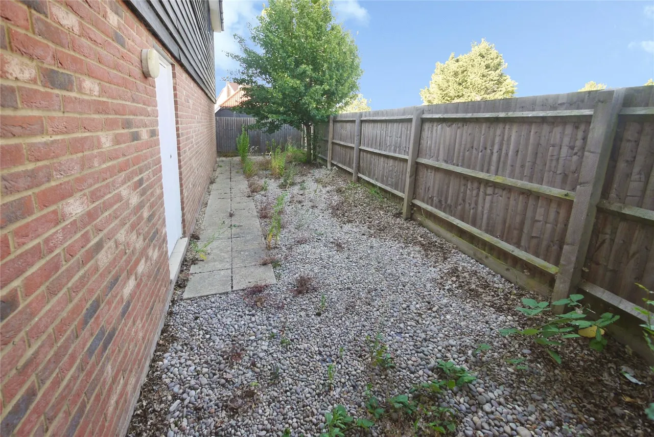 Rainbird Place, Pilgrims Hatch, CM14, photo 7