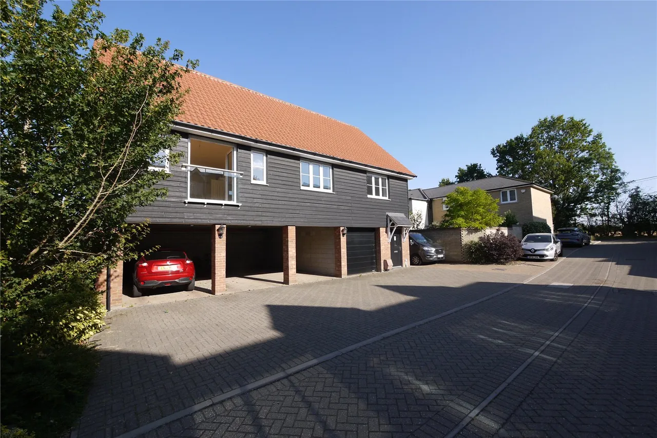 Rainbird Place, Pilgrims Hatch, CM14, photo 15