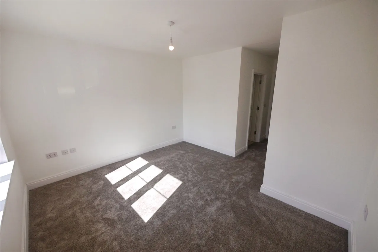Rainbird Place, Pilgrims Hatch, CM14, photo 5