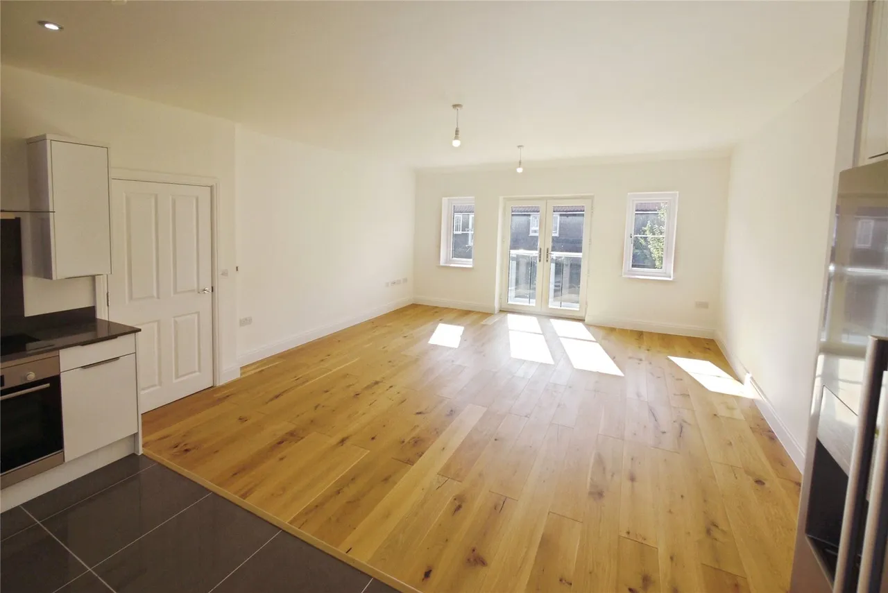 Rainbird Place, Pilgrims Hatch, CM14, photo 2