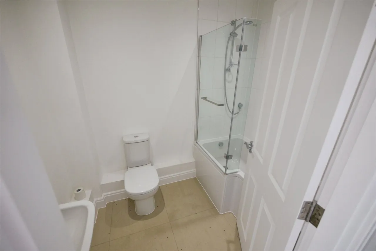 Rainbird Place, Pilgrims Hatch, CM14, photo 11