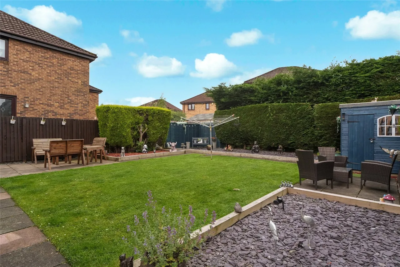 Edenside, Cumbernauld, Glasgow, North Lanarkshire, G68, photo 18