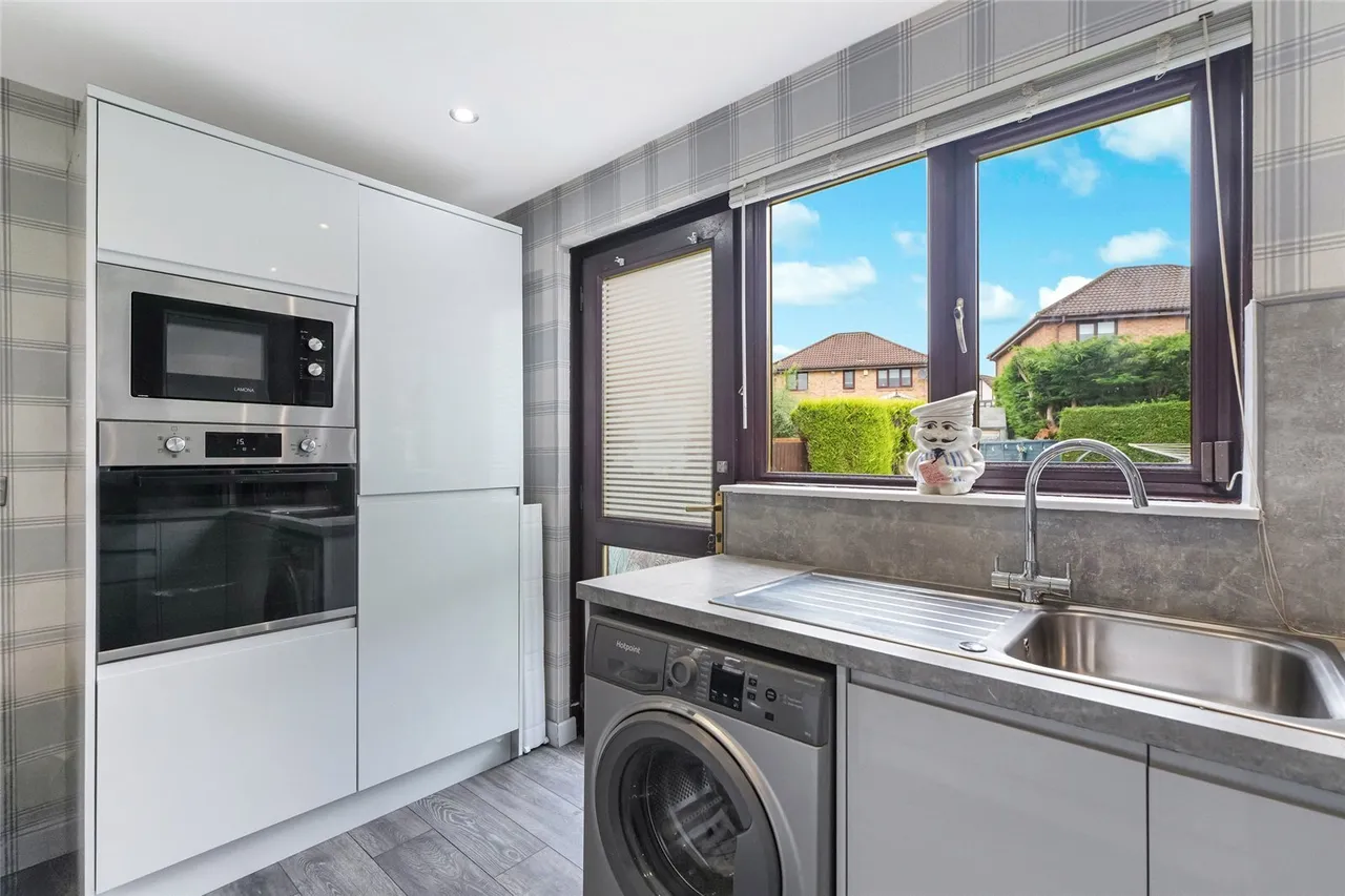 Edenside, Cumbernauld, Glasgow, North Lanarkshire, G68, photo 7