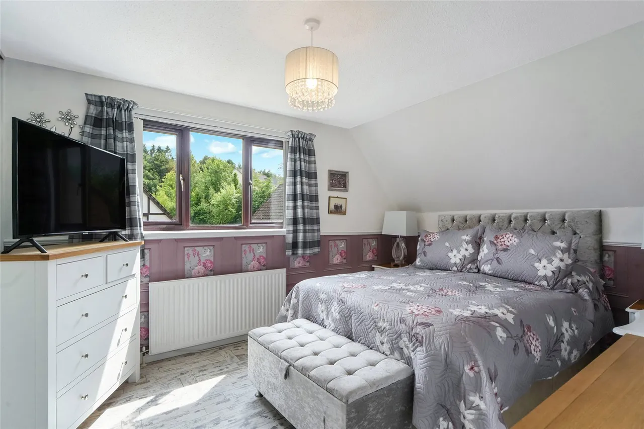 Edenside, Cumbernauld, Glasgow, North Lanarkshire, G68, photo 10