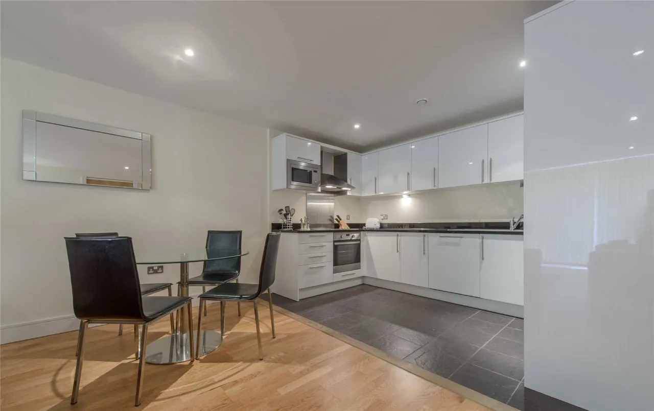 Drayton Park, Highbury, N5, photo 6