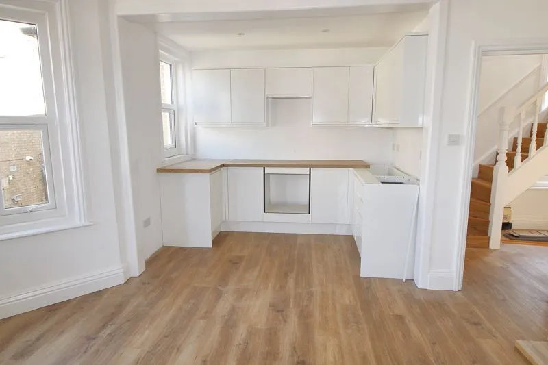 8 Eldon Place, Bournemouth BH4 9AZ, photo 12
