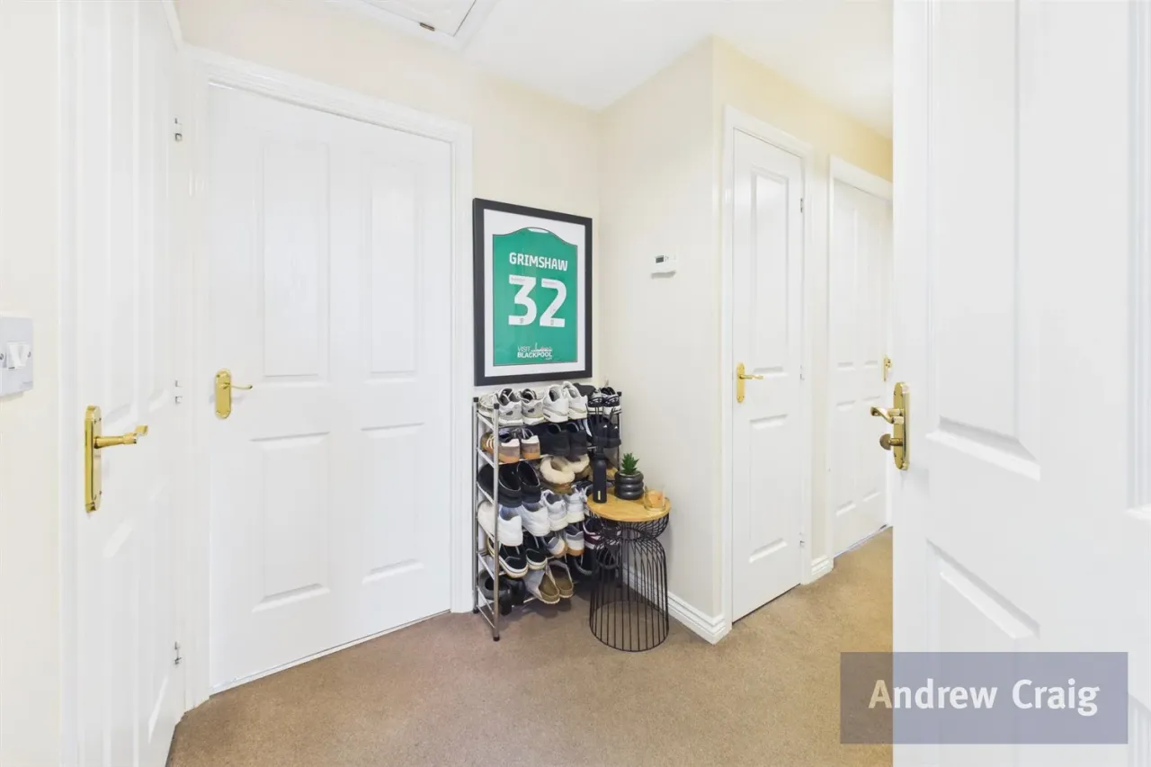 Ashover Road, Kenton, NE3, photo 8