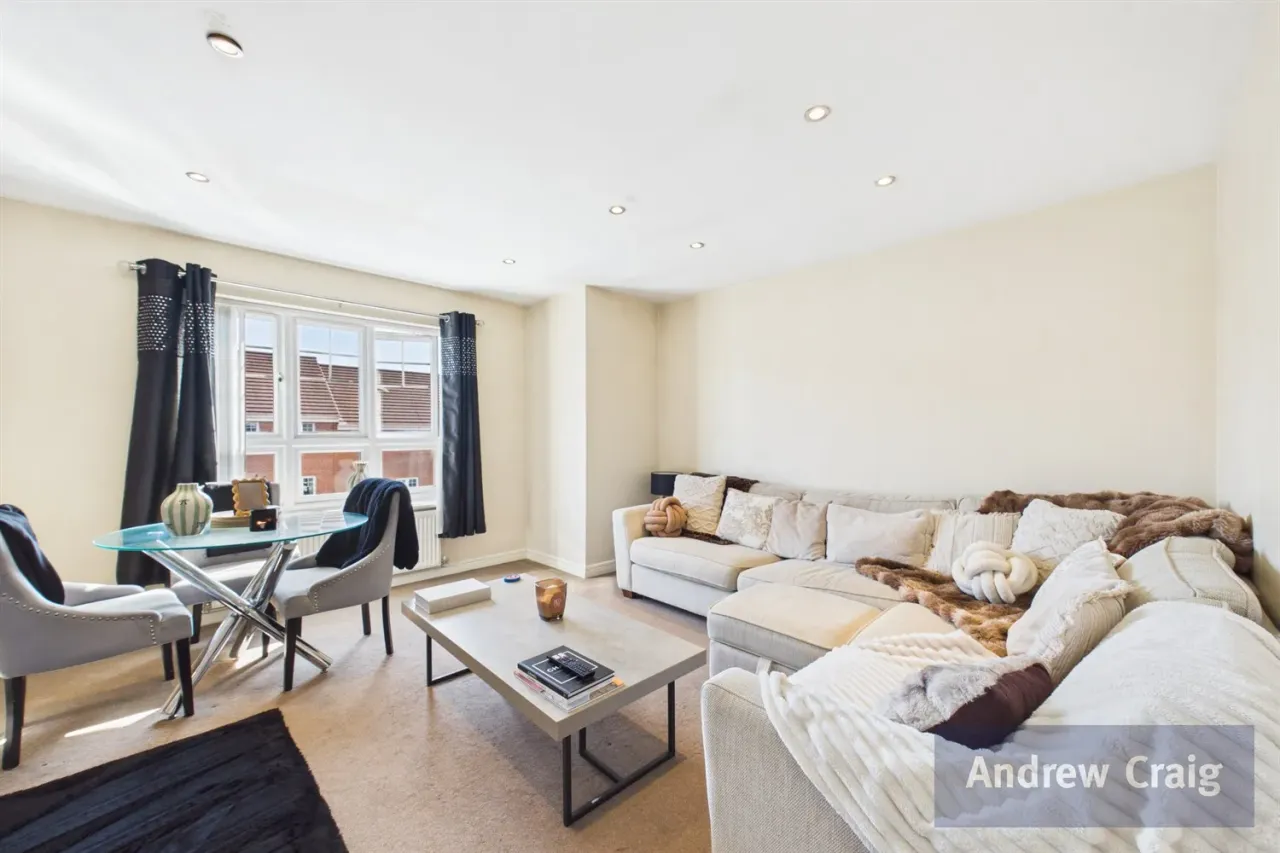 Ashover Road, Kenton, NE3, photo 2