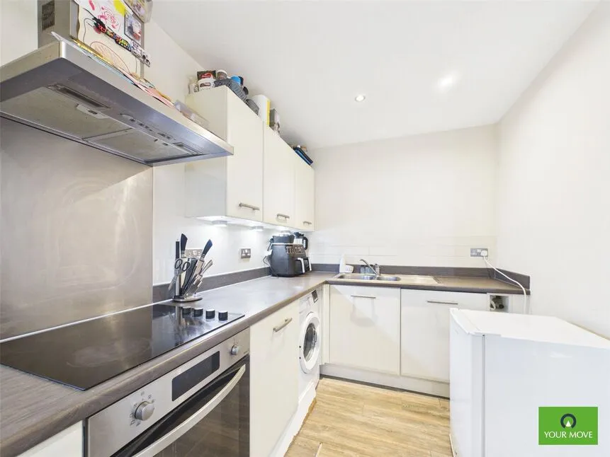 Crown Drive, Romford, RM7, photo 8