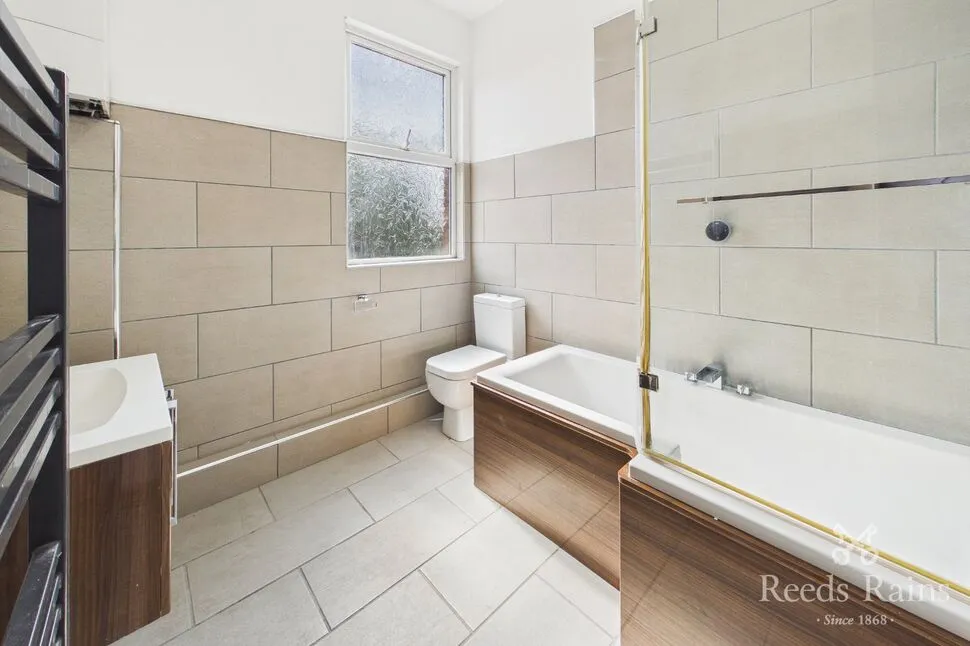 Clifton Place, Wakefield, West Yorkshire, WF1, photo 11