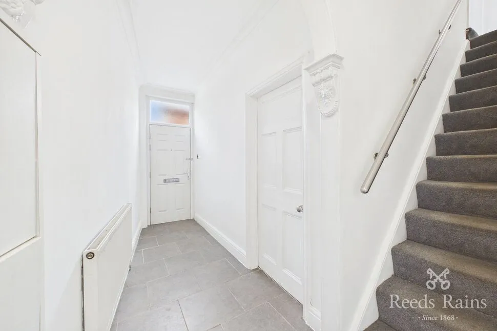 Clifton Place, Wakefield, West Yorkshire, WF1, photo 3