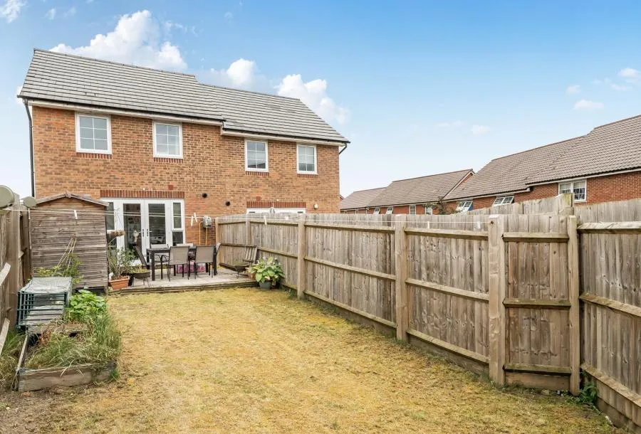 Robert Hulbert Lane, Great Oldbury, GL10, photo 17