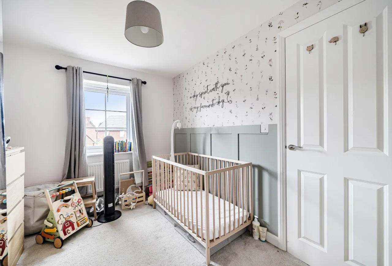 Robert Hulbert Lane, Great Oldbury, GL10 3GT, photo 13