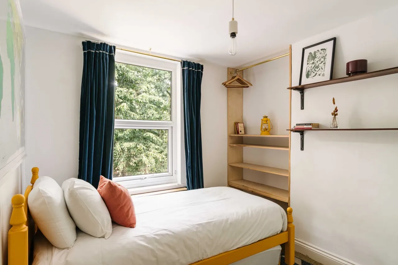 Eastway, London, E9, photo 16