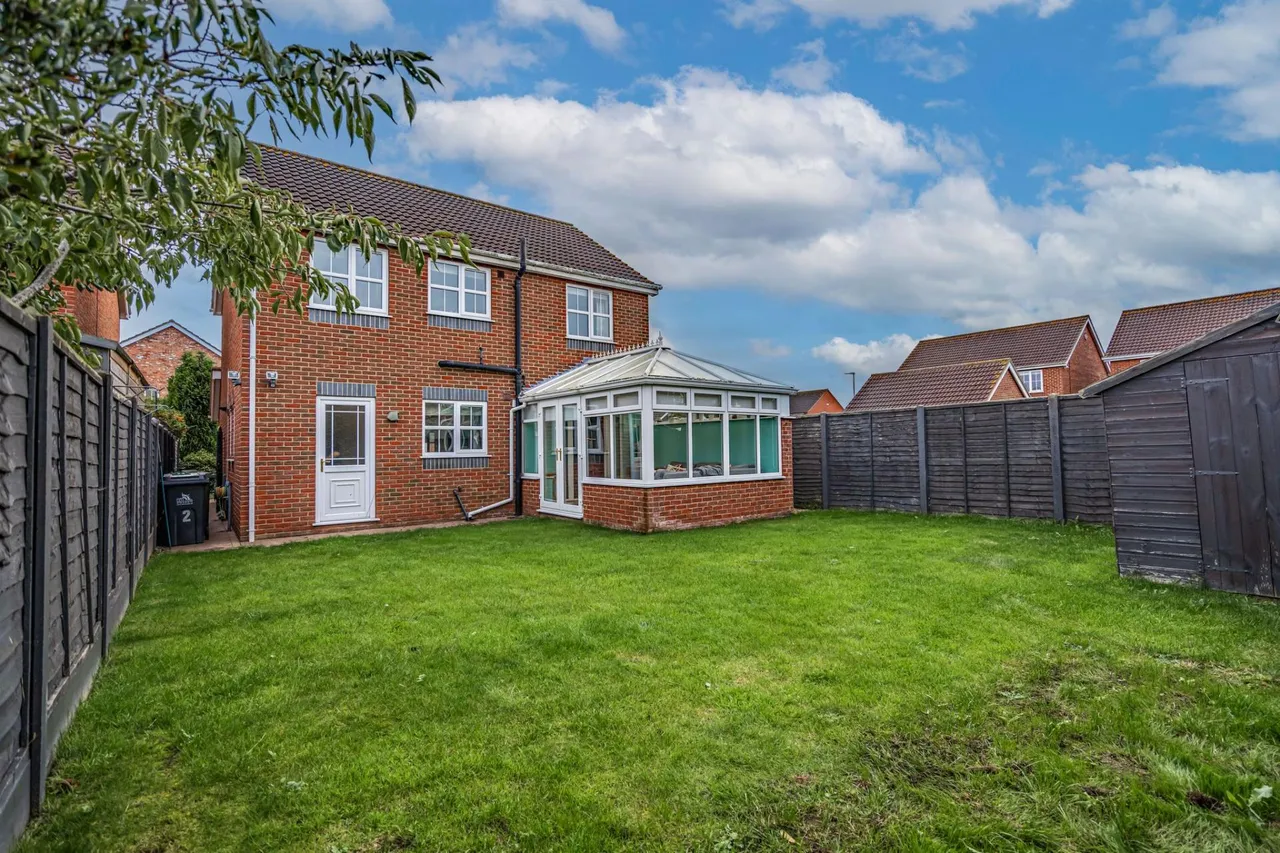 Kempton Vale, Humberston, DN35, photo 17