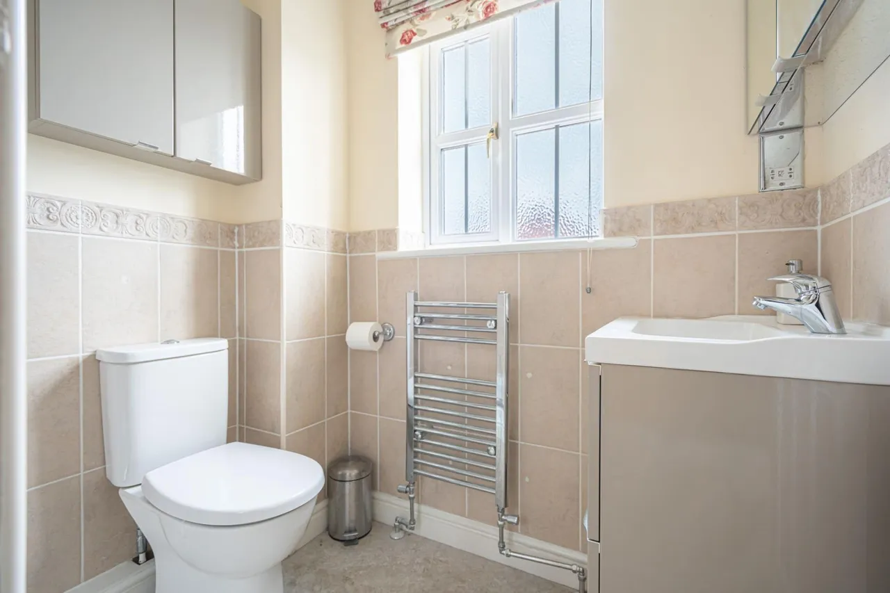 Kempton Vale, Humberston, DN35, photo 12