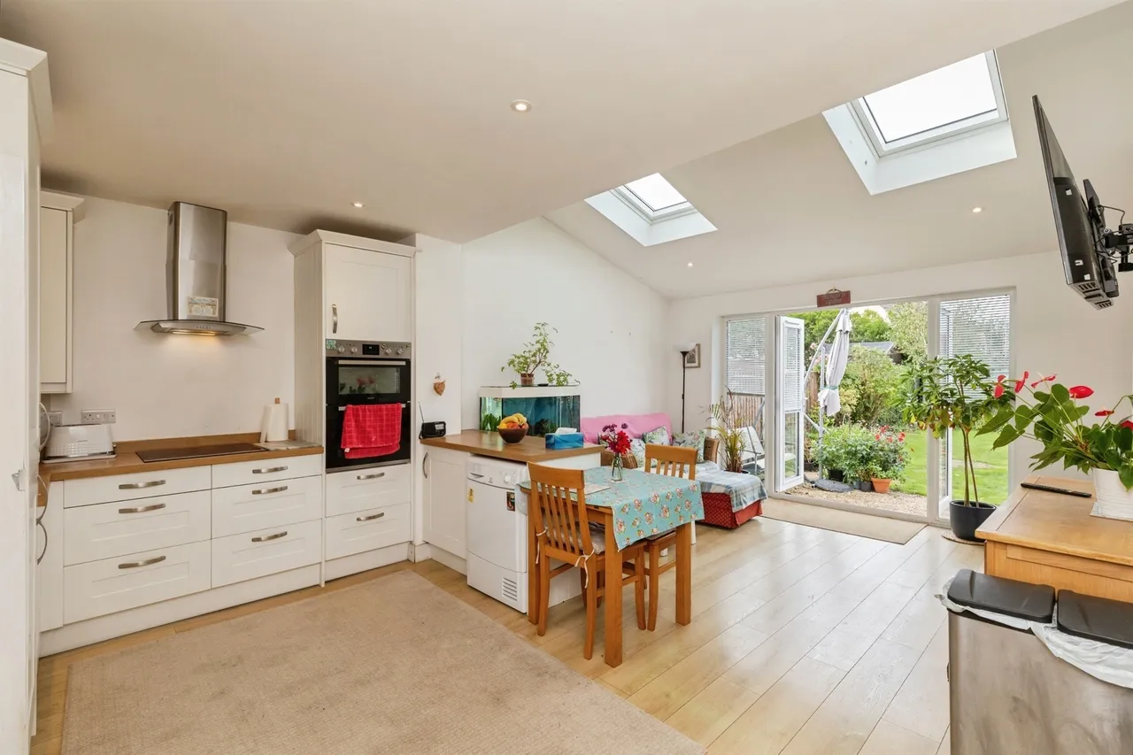 Maybank Road, Yate, BS37, photo 9
