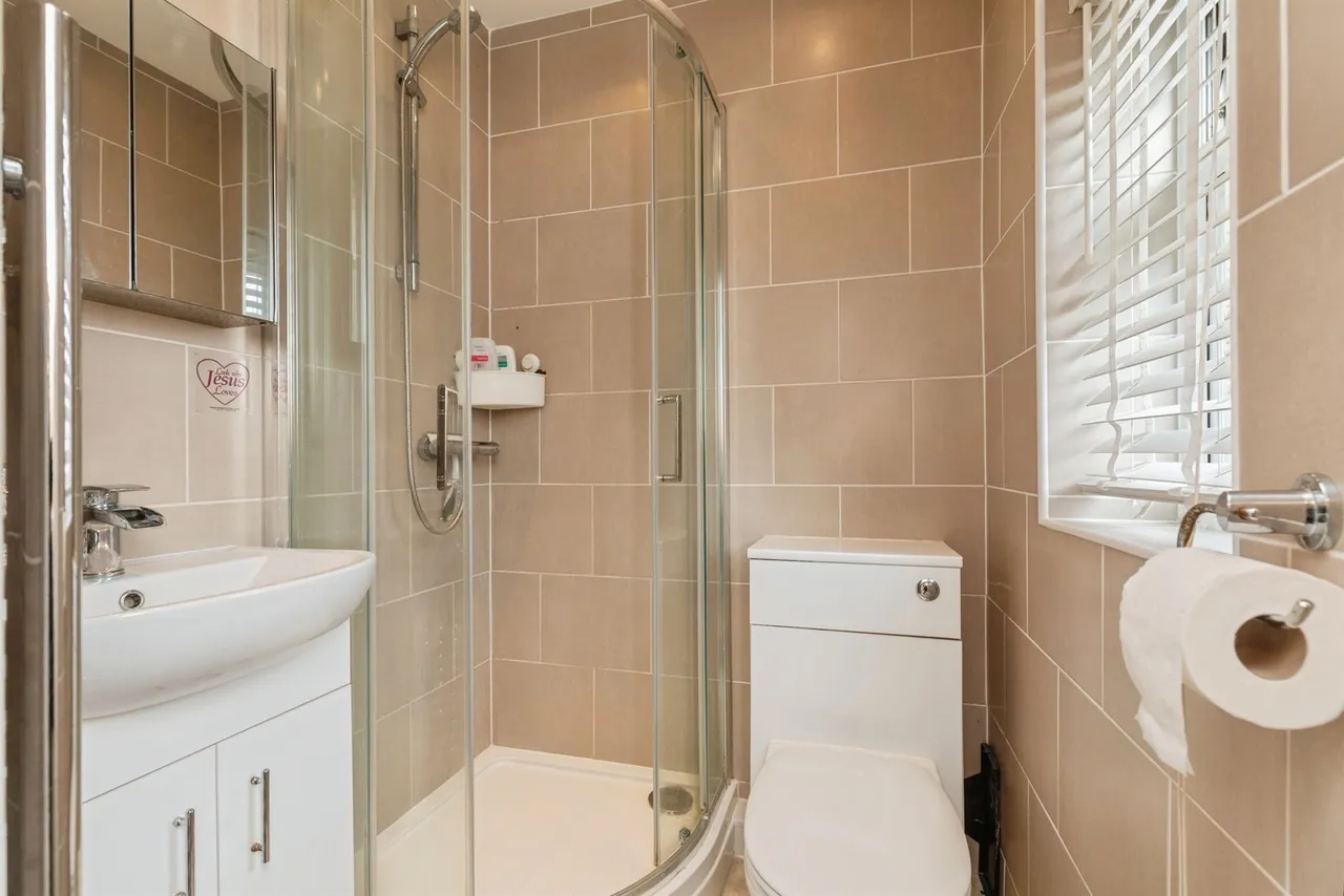 Maybank Road, Yate, BS37, photo 13