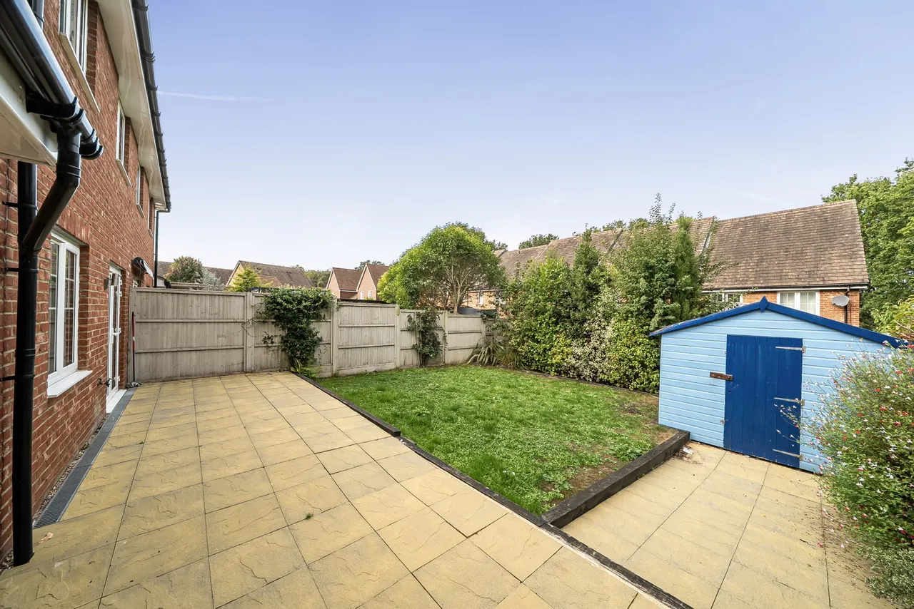 Newick Way, East Grinstead, RH19, photo 17